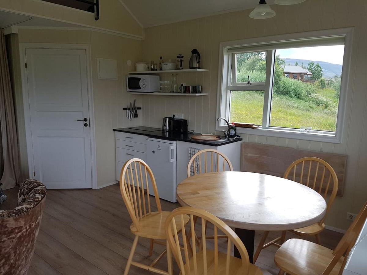 Einarsstathir - Cozy Cabin With Excellent View Akureyri Exterior photo